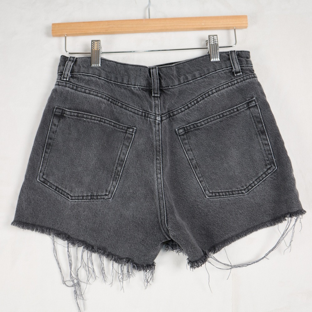 Reformation Seine High Rise Denim Shorts Black Wash Raw Hem Size 26 - Picture 2 of 10